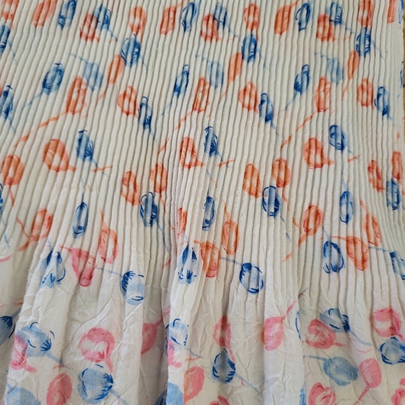 Vintage Floral Plisee Blouse - Picture 8 of 11